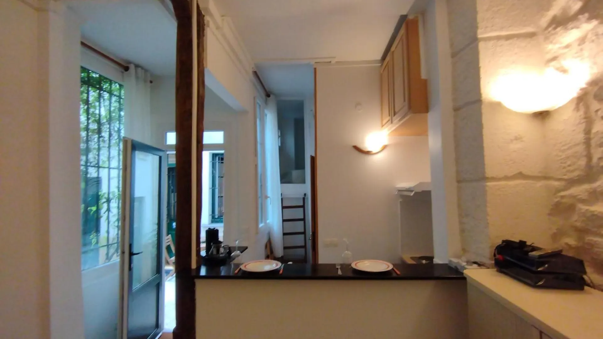 아파트 Studio 17M2 St Germain Des Pres 파리 프랑스